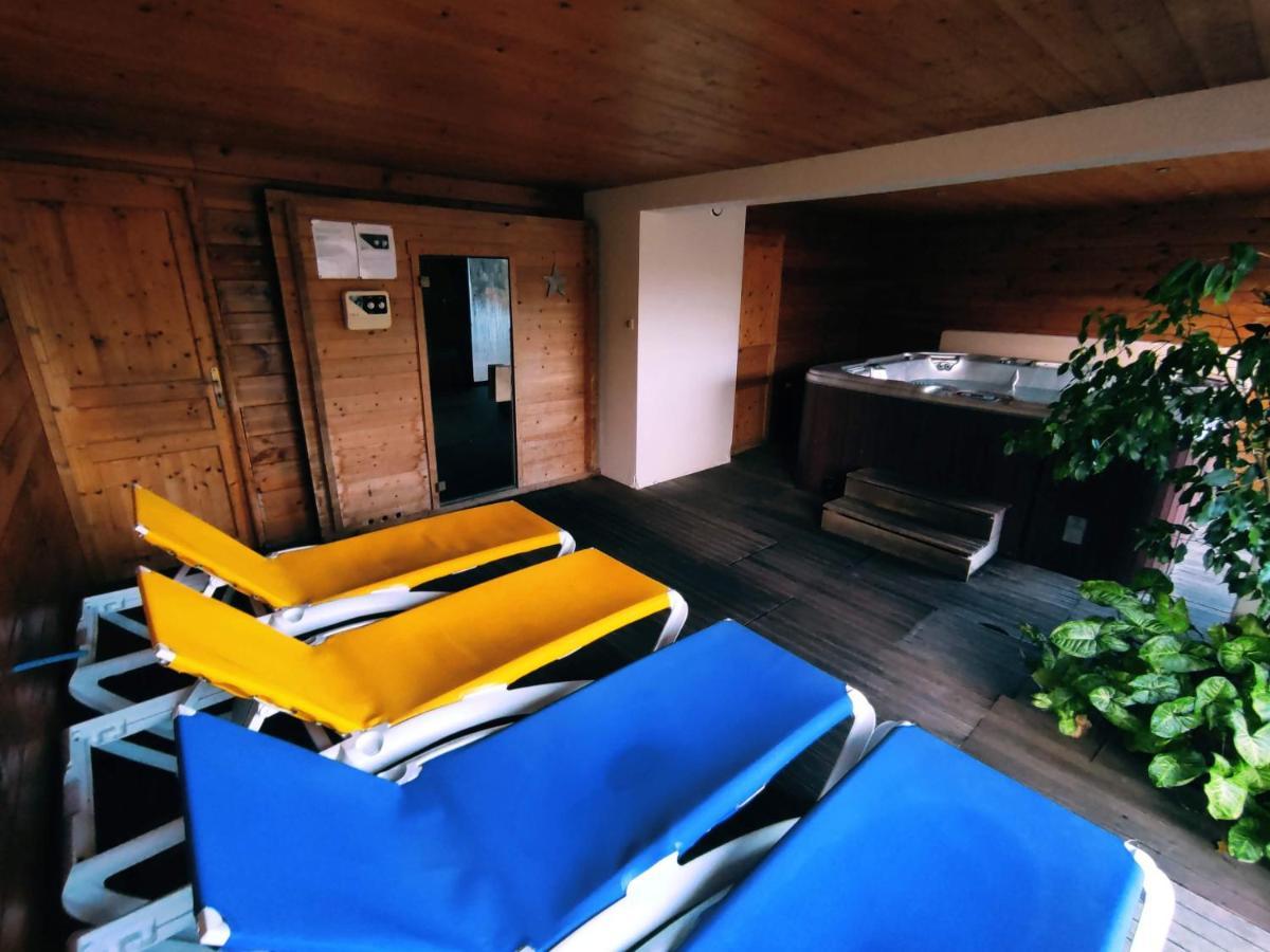 A L'Oree Du Bois Dommartin-les-Remiremont Экстерьер фото